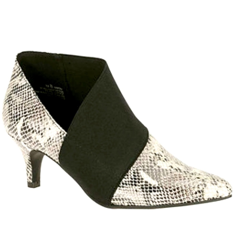Andrew Geller women's Vienna kitten Heel Booties natural color Snake | 6.5